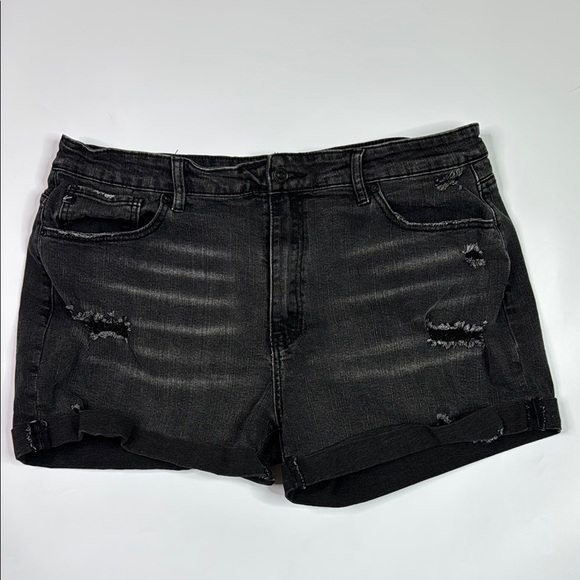 KanCan Black Denim Distressed Shorts Size 33 - Picture 1 of 8